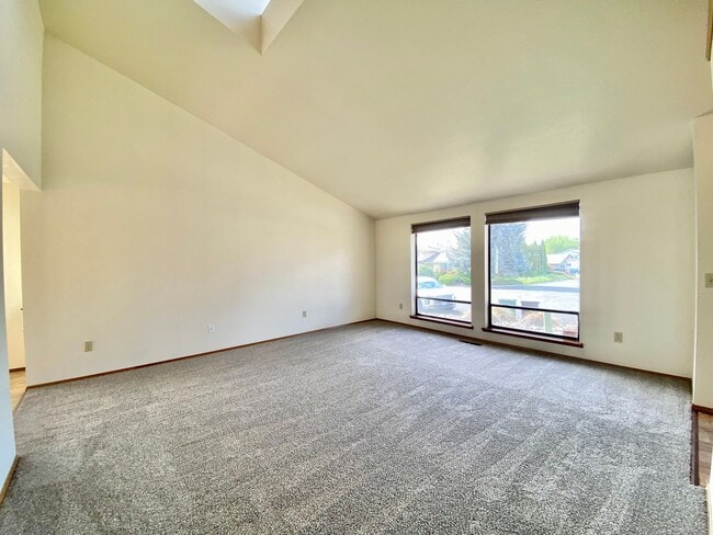 Photo - 3219-3219 Vincenta Dr Unit 3219