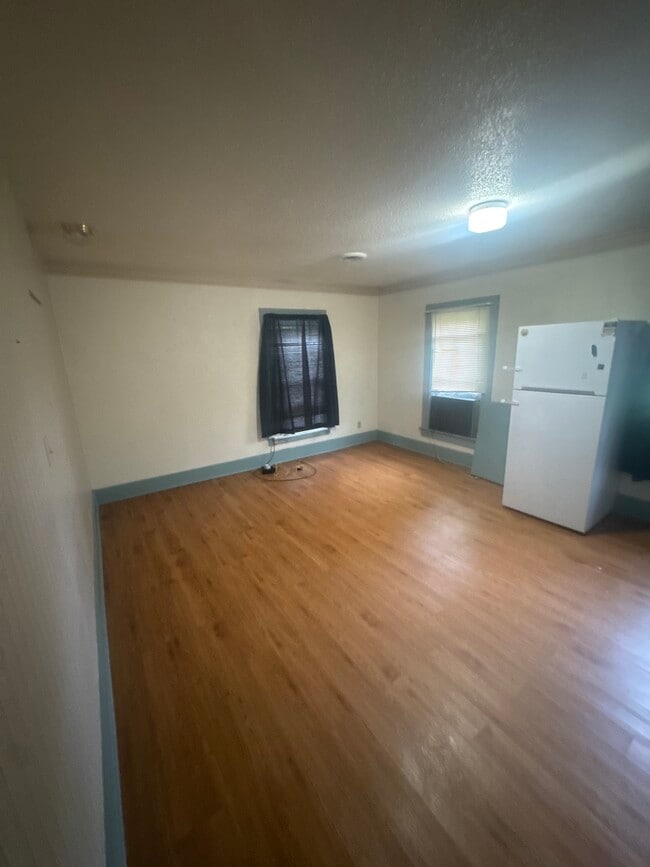 506 Linn St Unit 1