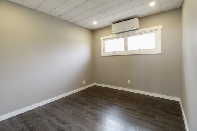Photo - 704 S Main St Unit First Floor