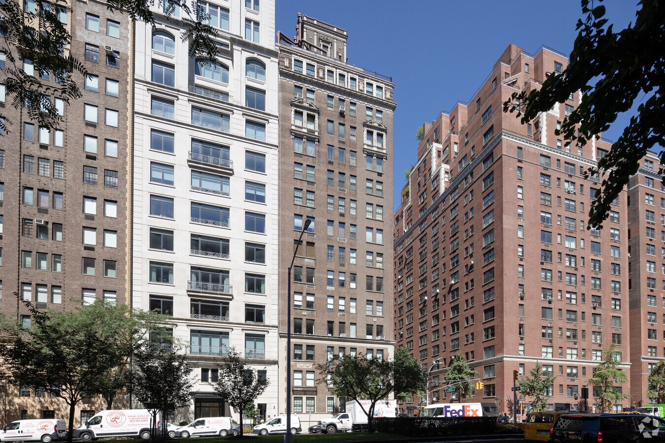 Photo - 1112 Park Ave