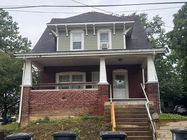 Building Photo - 872 Florida Ave Unit 1/2