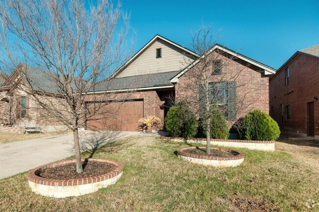 Building Photo - 1244 Yellow Iris Rd Rental