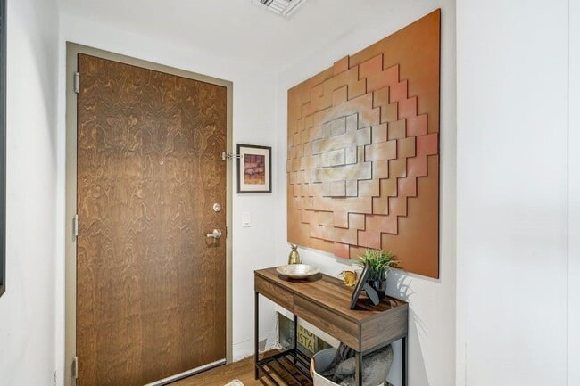 Photo - 300 Bowie St Unidad 2203 Rental