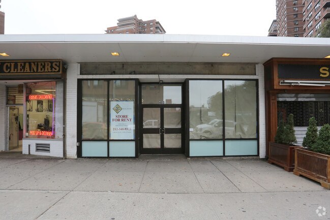 Photo - 178  Clinton Street