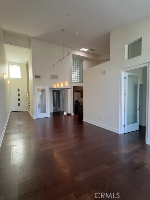 Photo - 600 Ridgeley Dr