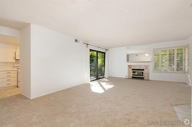 Building Photo - 3541 Voyager Cir Rental