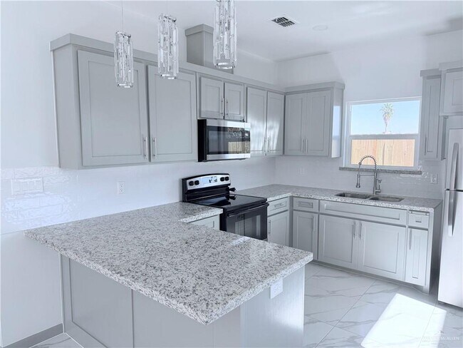 Photo - 11 West Dr Unidad 2