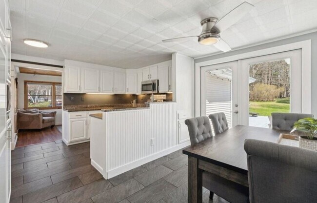 Photo - 510 Sagamore Rd