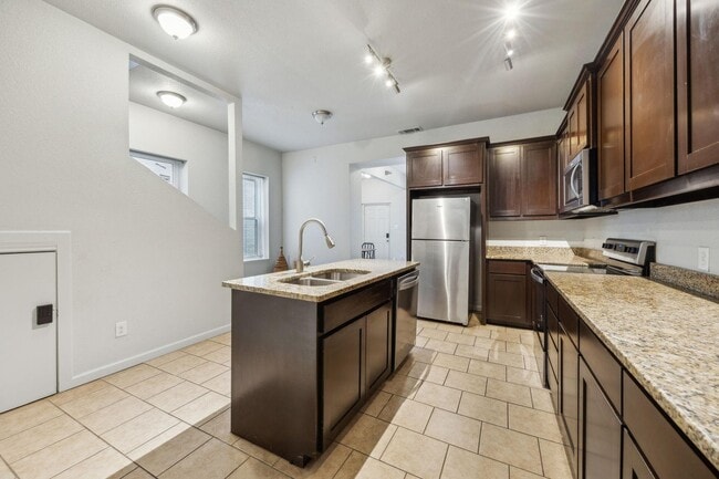 Photo - 2737 Purington Ave Unit 2737