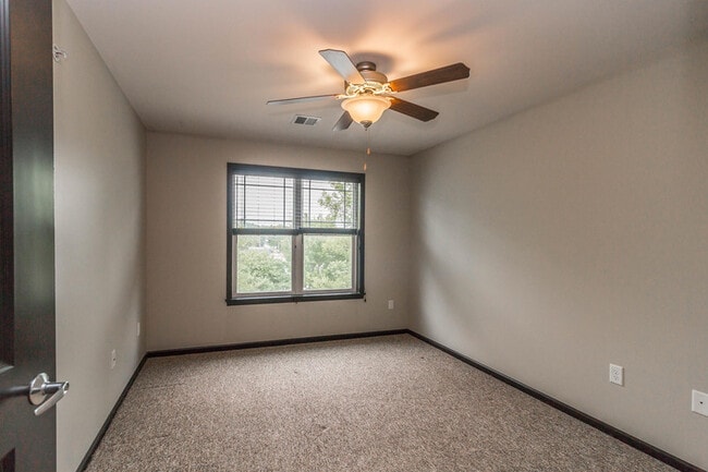 Photo - Cascade Creek Apartments