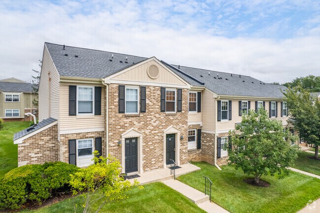 Photo - Oxford of Blue Bell