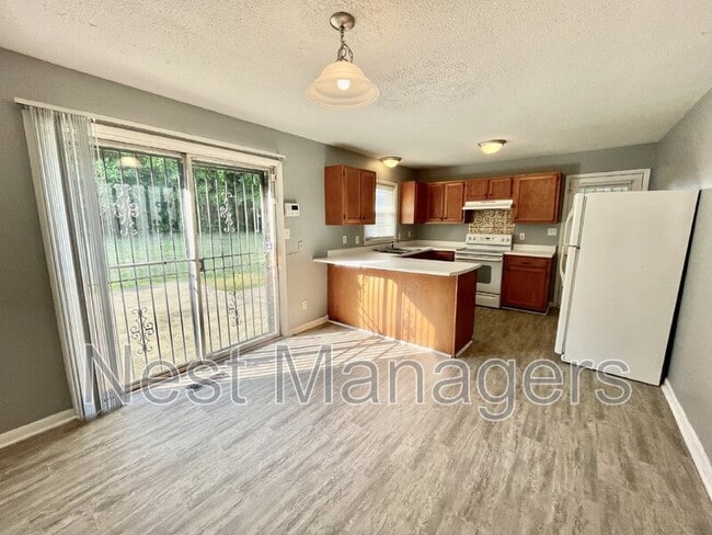 Photo - 7401 Paxton Dr