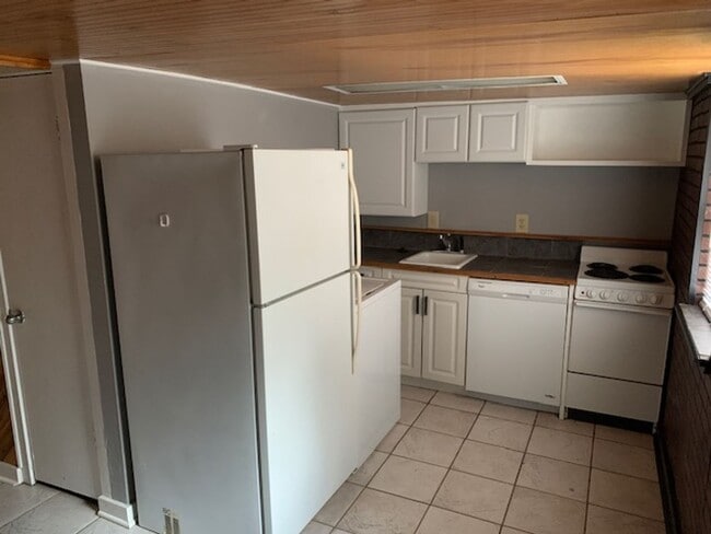 199 W Lafayette St Unit 2