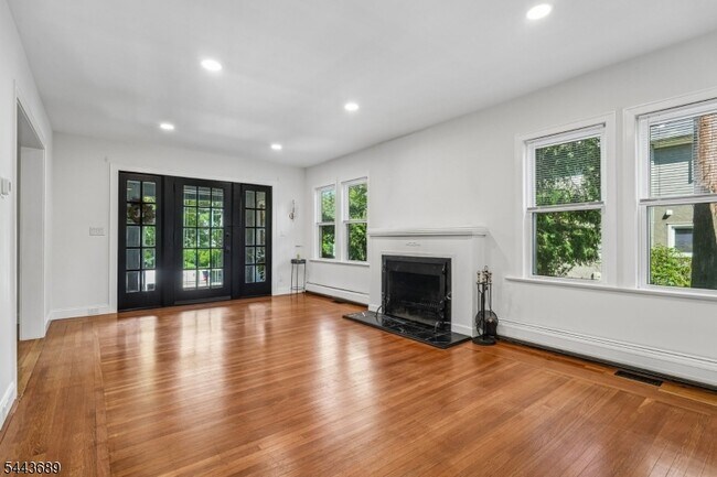 Photo - 91 Birchwood Rd