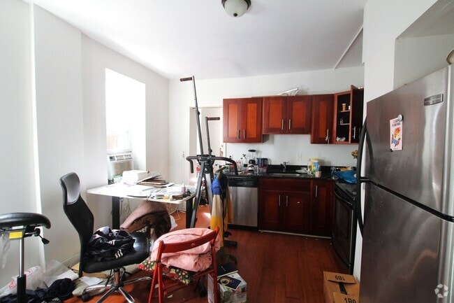 Building Photo - Spacious studio in a great area in Fishtown Unit 1R Rental