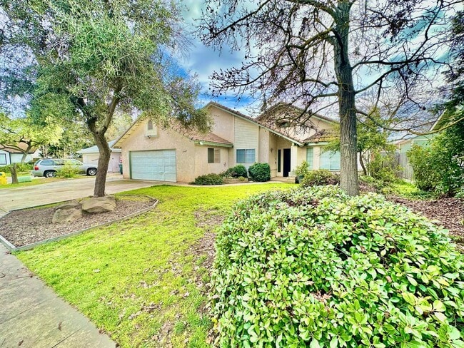 Photo - Spacious 3/2 in  Clovis