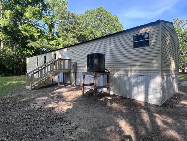 Photo - 1644 Henry Berry Rd