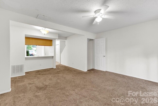 Photo - 630 Lex Dr