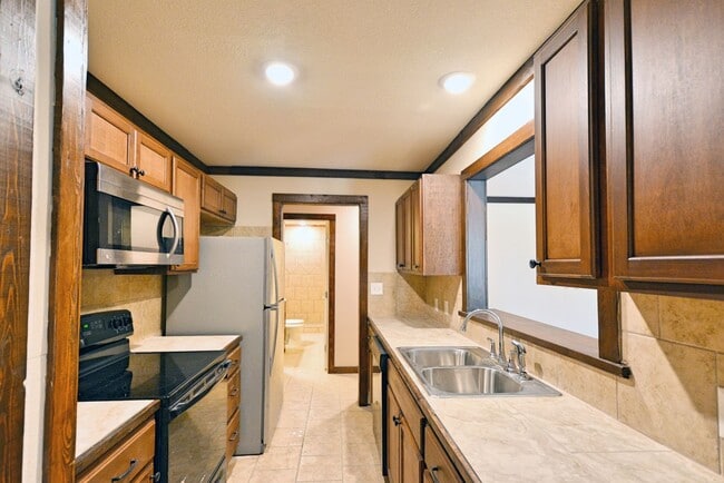 Photo - 1155 Farm To Market 2722