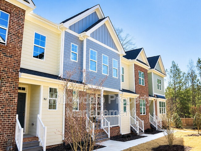 Building Photo - 904 Laurel Gate Dr