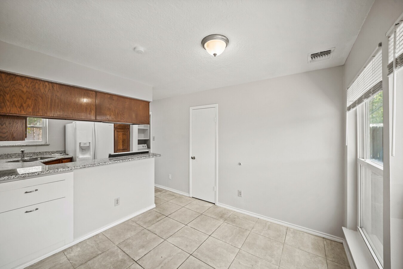 Photo - 10814 Sugar Hill Dr