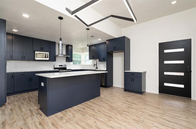 Photo - 13155 Pebblewalk Cir S
