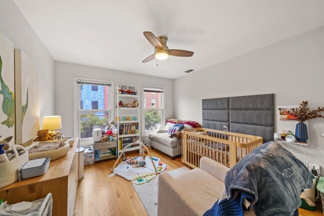 Photo - 118 Coles St Unit 3