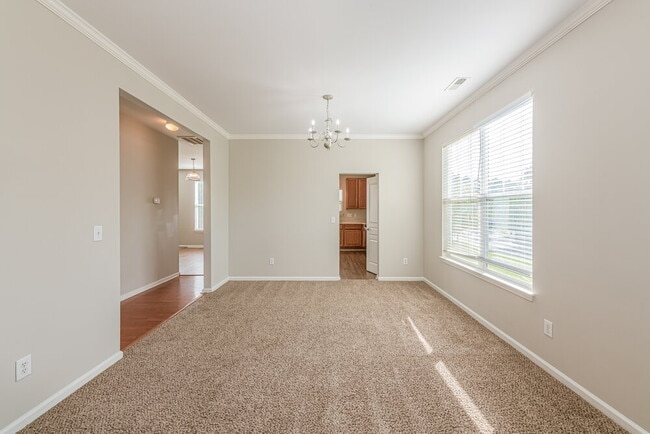 295 Stobhill Ln