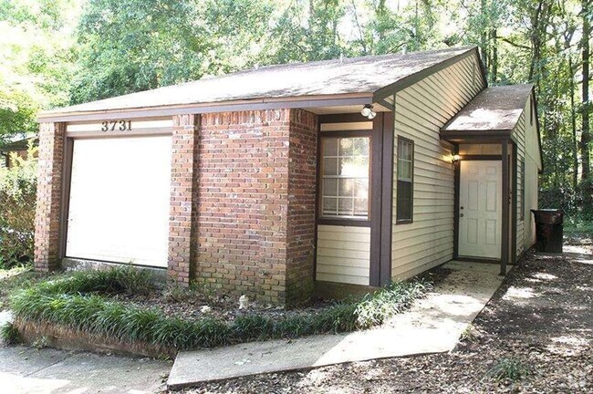 Building Photo - Beautiful 3/2 Near Apalachee Parkway WIth ... Rental