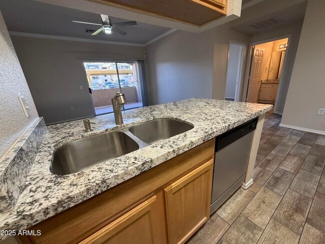 Photo - 5401 E Van Buren St Unit 1011