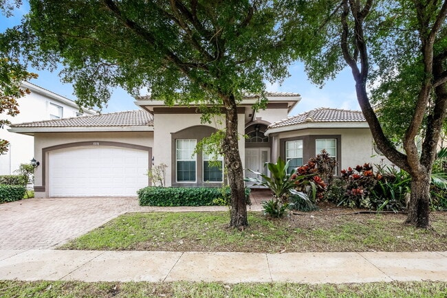 Building Photo - 5378 SW 183rd Ave