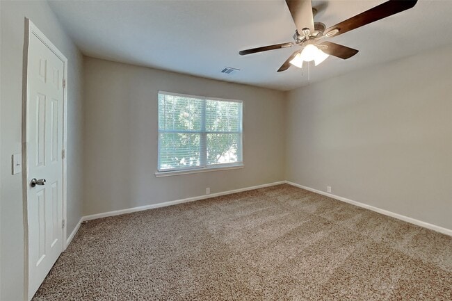 Photo - 4714 Pin Oak Creek Ln