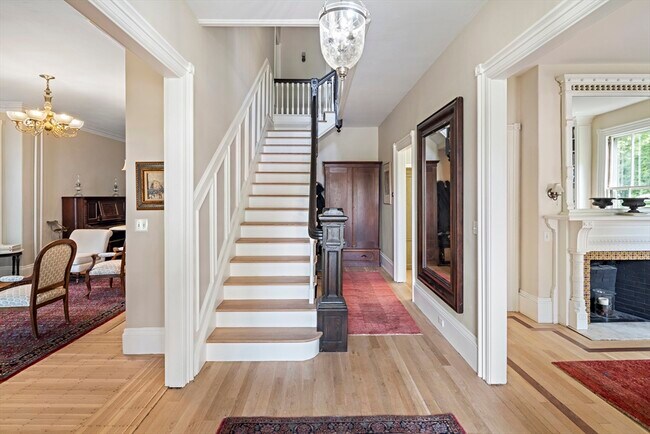 Photo - 247 Kent St Unit 247