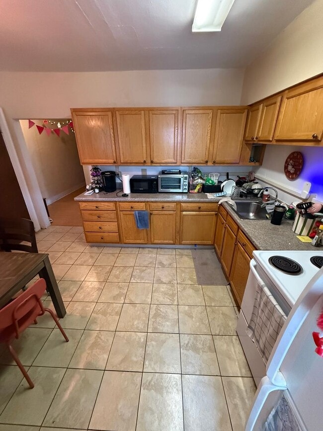 Photo - 316 Semple St Unit 316D