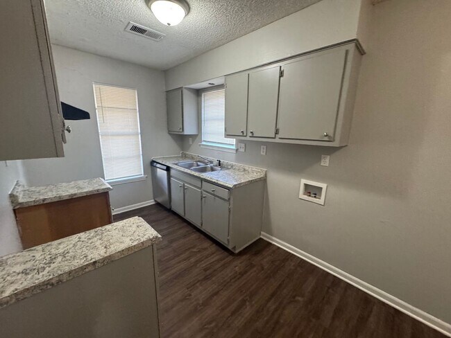 Photo - 3445 Beech Grove Rd