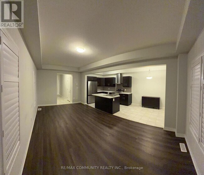 Photo - 86 Bur Oak Dr