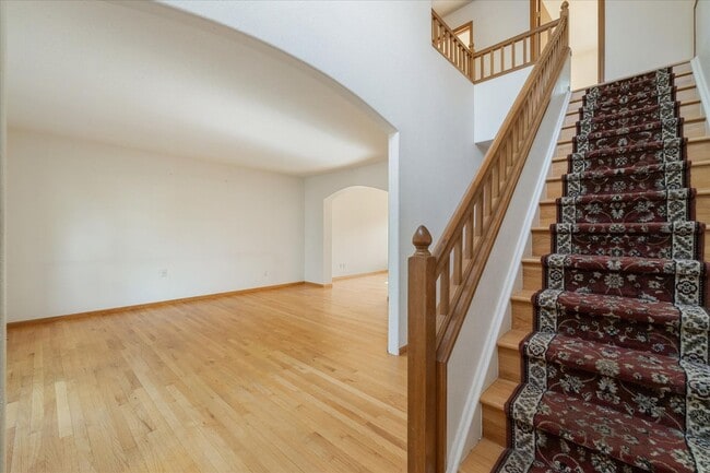 Photo - Gorgeous 5 Bedroom, 4 Bath Home on the Edg...