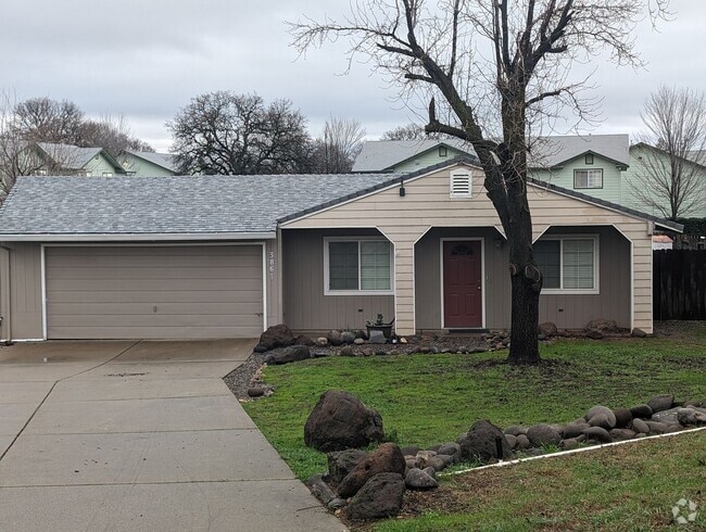 Building Photo - 3 Bedroom 3 Bathroom House in Cottonwood