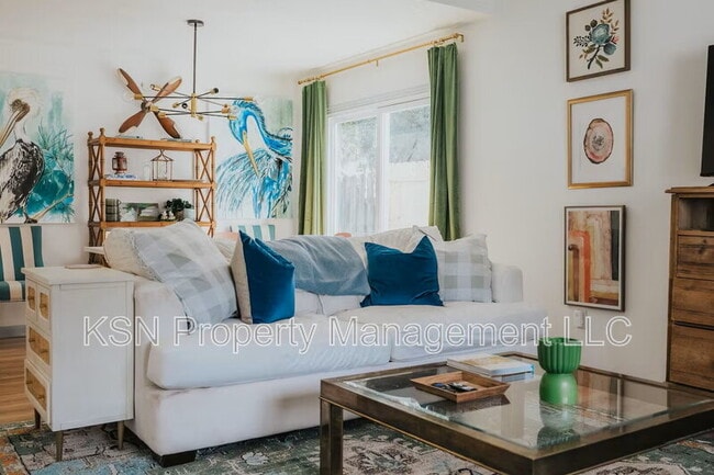 Photo - 7322 Grant St