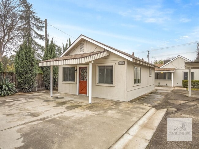 Building Photo - 4475 N Thorne Ave Unit A Rental