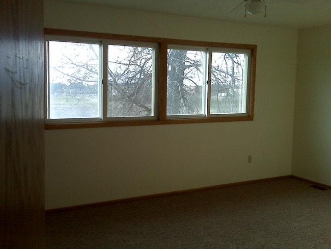 Photo - 716 Jackson Ave NW