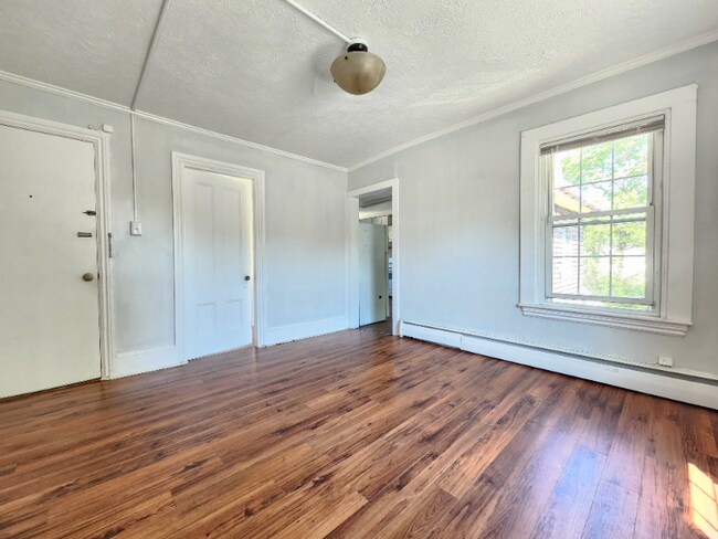 Photo - 74 Wing St Unit 2