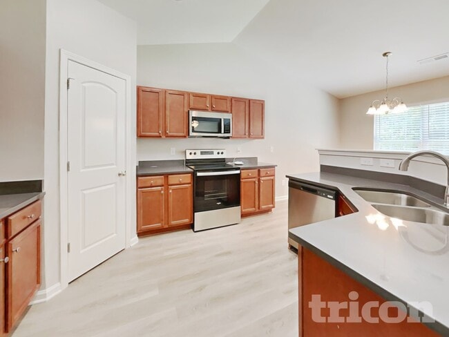 Photo - 1944 Pavilion Dr