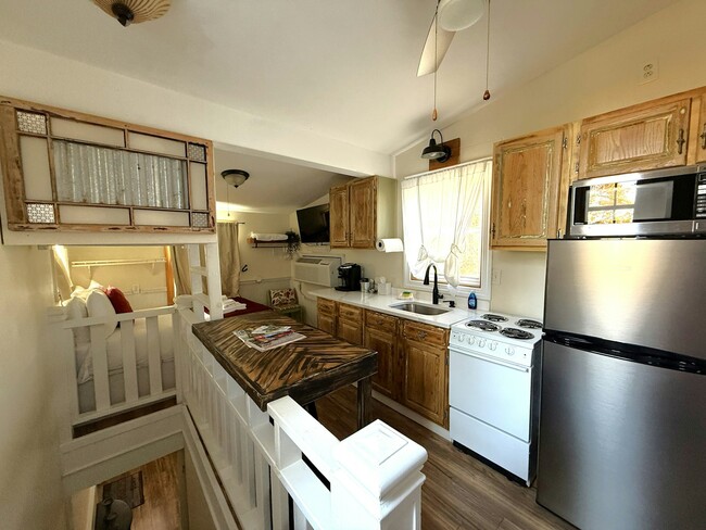 Photo - 54 Center St Unit 1