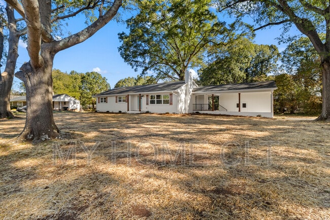 Photo - 3503 Linwood Rd