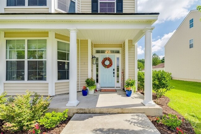 Photo - 8 Bushwood Dr