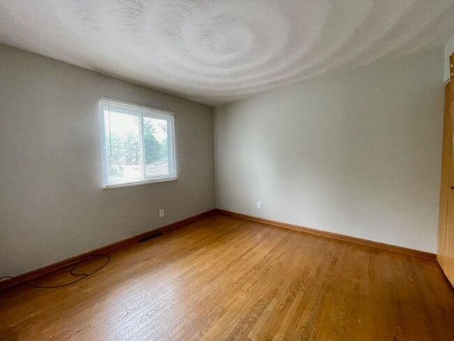 Photo - m1081 Unidad 1081