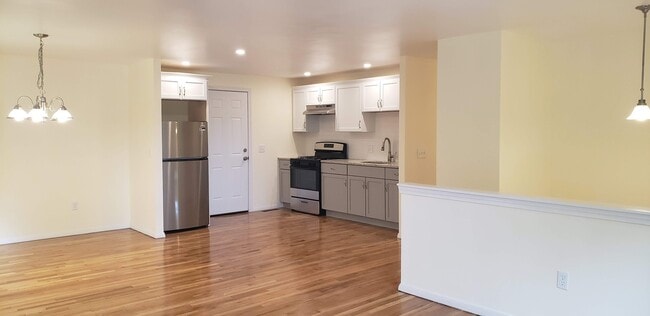 21 Bradford Rd