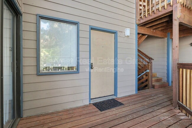 Photo - 2982 Park Blvd