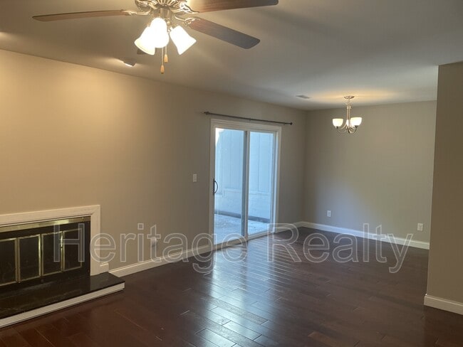 Photo - 8703 Olde Colony Trail